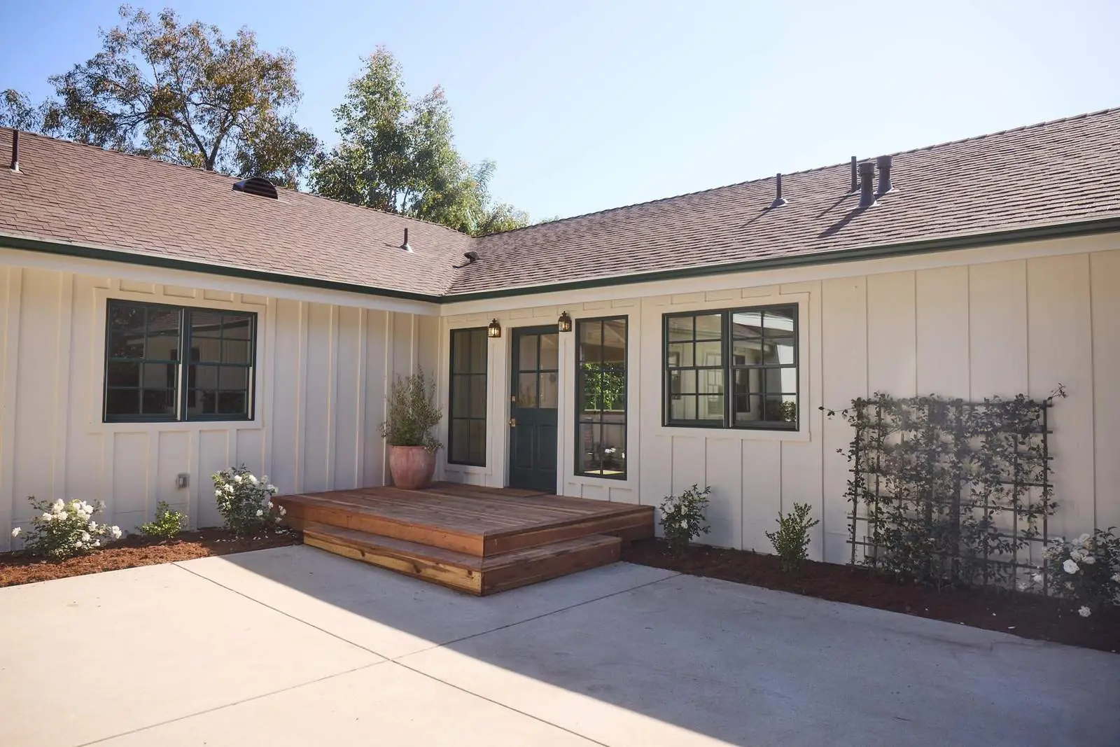 Courtyard and deck at the back of the cottage, Ojai Gridley